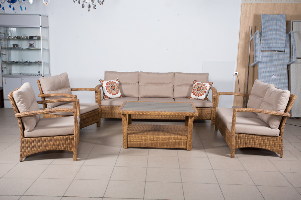 Столик кофейный, коллекция Венеция