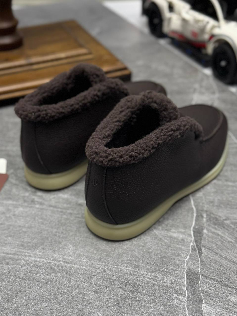 Высокие лоферы Loro Piana