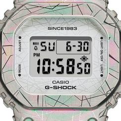 Женские часы Casio G-Shock GM-S5640GEM-7E