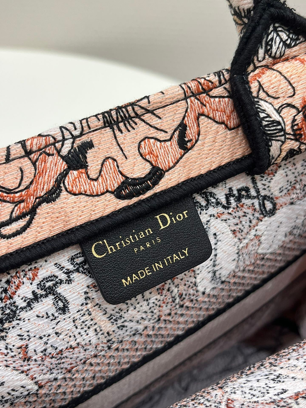 Christian Dior Book Tote 26 cm