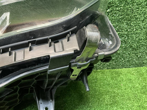 Фара правая BMW X3 G01 (2017-2021) Adaptive LED