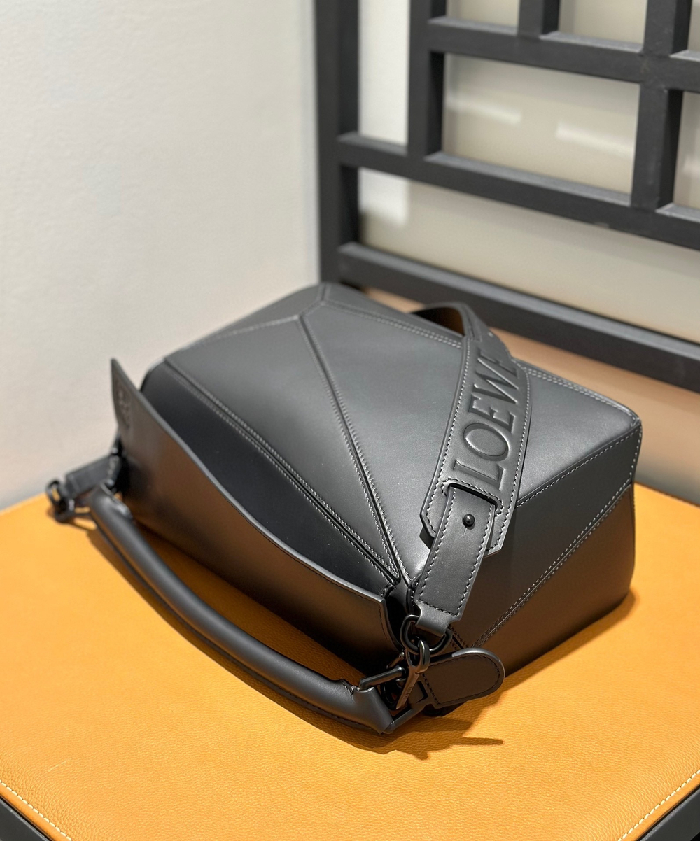 Loewe Puzzle 29 cm