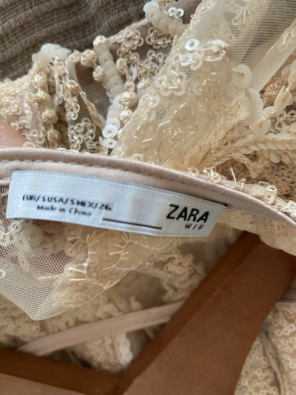Платье Zara