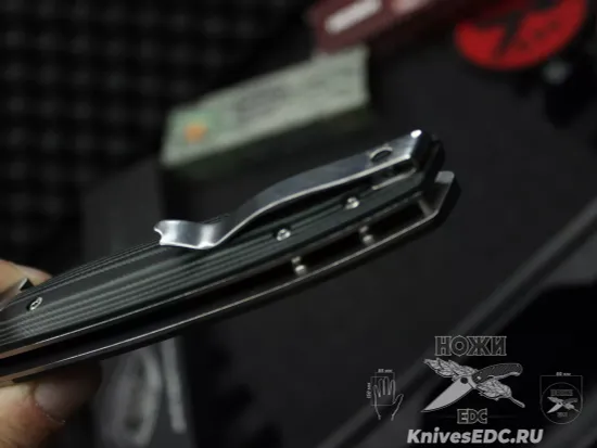 Складной нож REPTILIAN НКВД 03-2 c клинком из стали D2, рукоять зеленая микарта