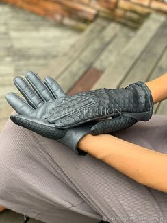 Перчатки из кожи питона AC-93