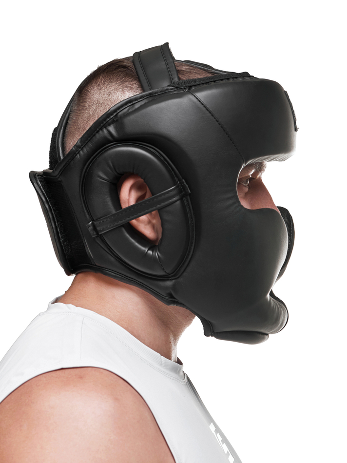 Шлем для бокса черный Tomorrow star
