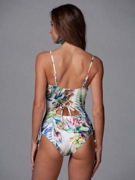 Сплошной купальник формованная чашка Svami L20-3112