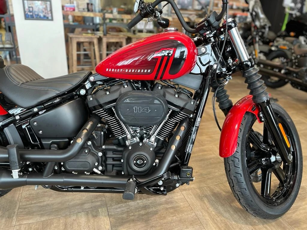 Street Bob 114 Harley-Davidson 2023 REDLINE RED с НДС