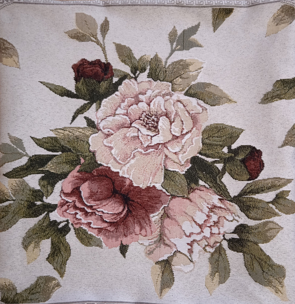 Декоративный гобеленовый чехол для интерьерной подушки Пионы 47х47