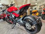 Ducati Diavel V4 (2024) RED