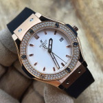 Часы Hublot