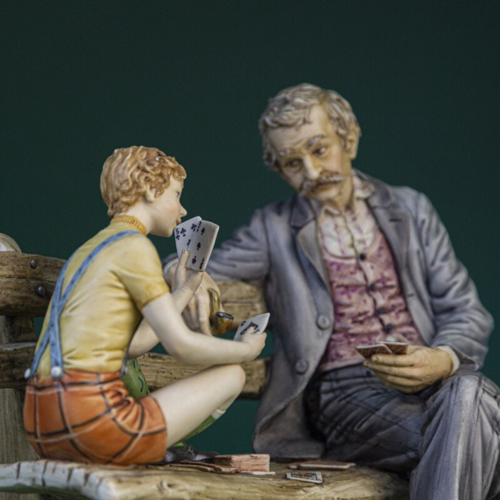 Фарфоровая мануфактура Capodimonte «Игра в карты»
