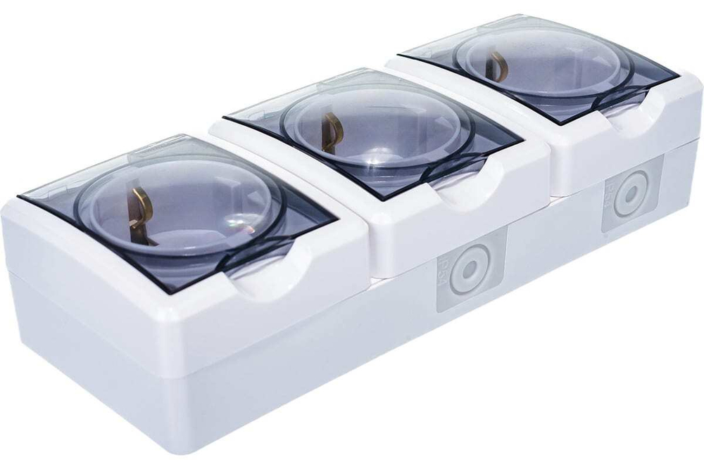 Розетка 3-местная накладная IP54, 16A-250В, белый Эксперт ЭРА