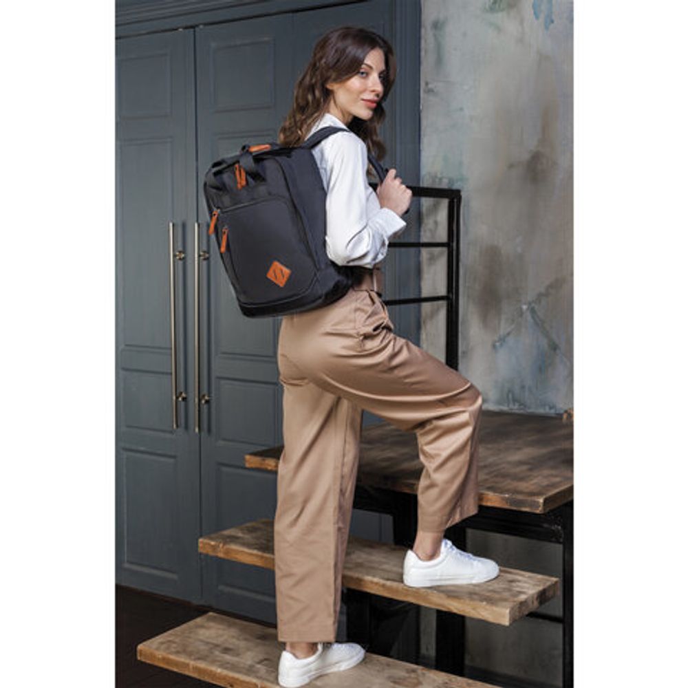 Рюкзак BRAUBERG FRIENDLY молодежный, черный, 37х26х13 см, 270089