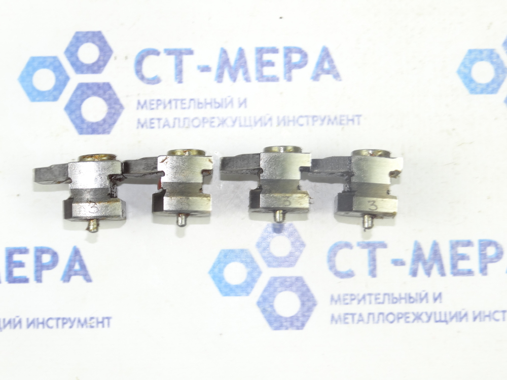 Кулачки к винторезным  головкам (2Р)  (к-т из 4 шт.)