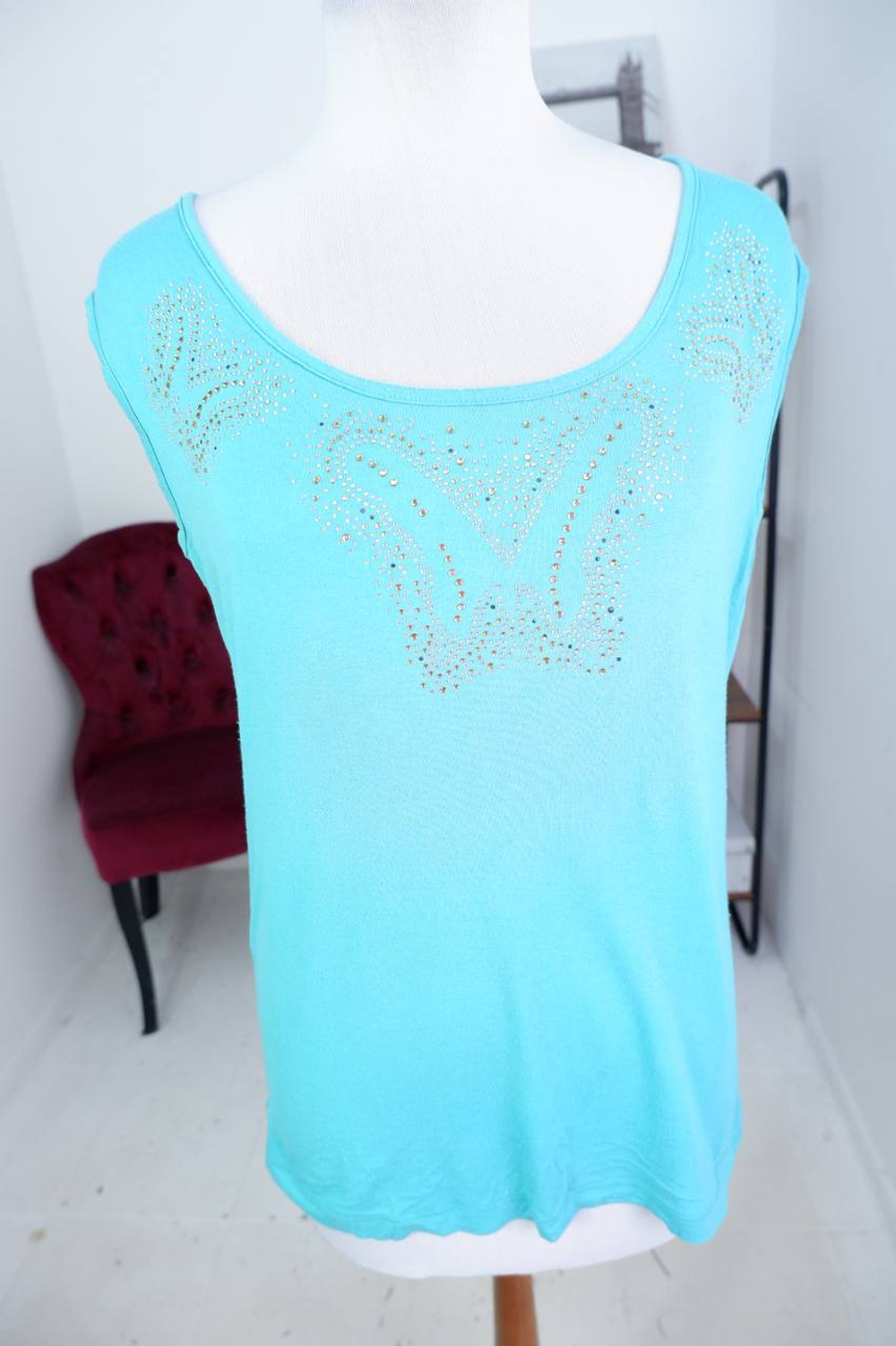 Топ на каждый день, визуально 50 размер