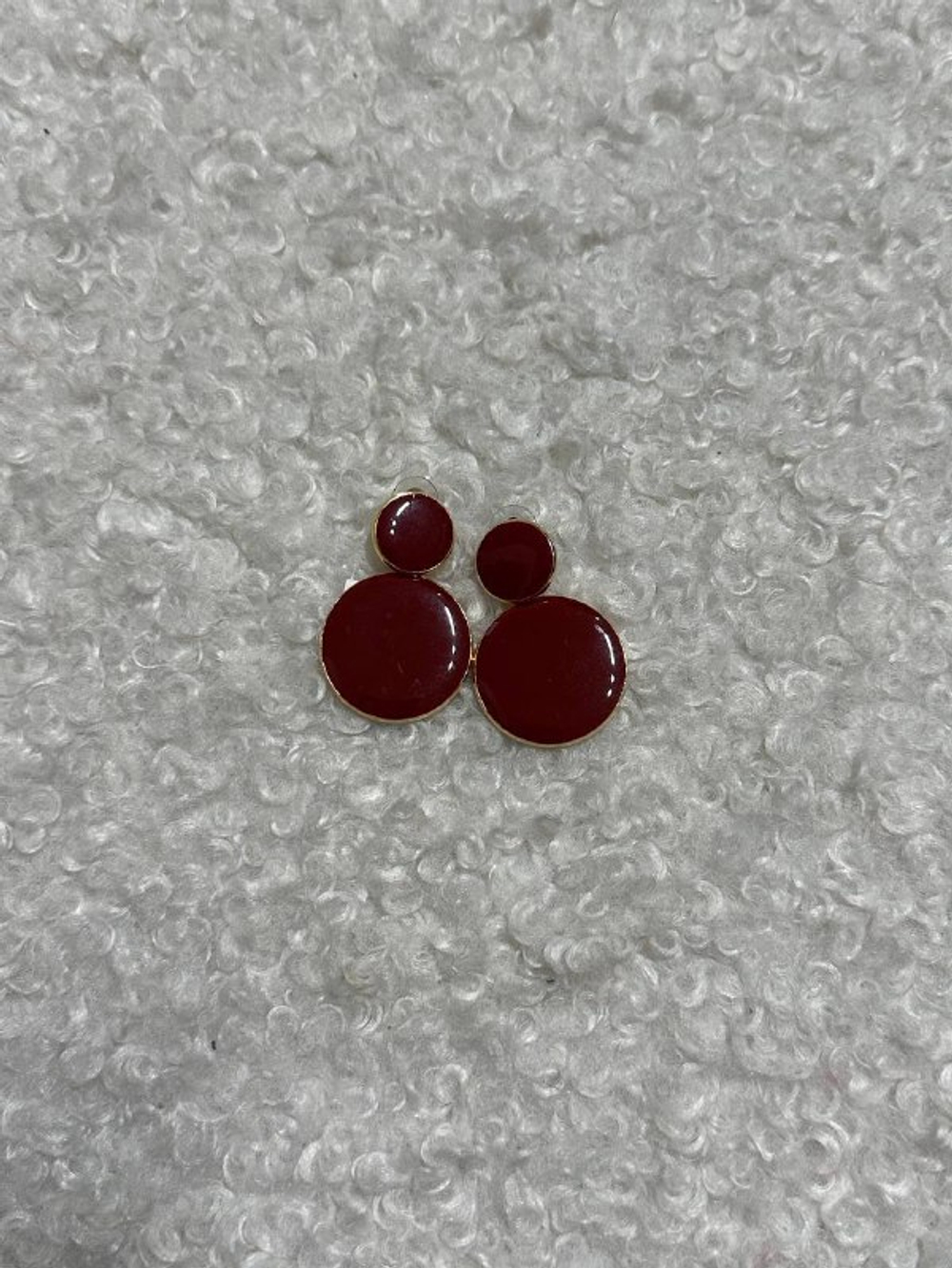 Двойные круглые серьги с красным литьем