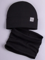 Шапка трикотажная и снуд для детей на осень