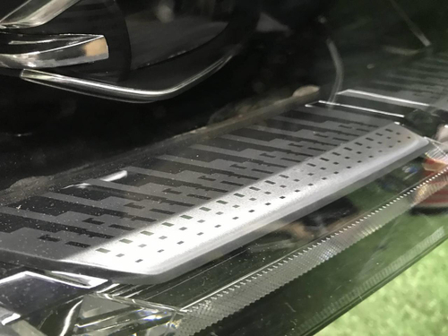 Битая Фара правая Geely Monjaro (2021-н.в.) LED