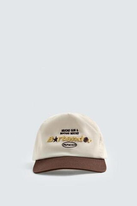 ZARA КЕПКА С ПЛОСКИМ КОЗЫРЬКОМ И ВЫШИВКОЙ, ЭКРЮ