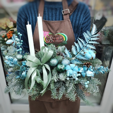 Новогодняя композиция со свечами