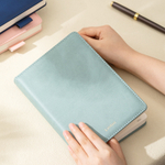 Ежедневник недатированный DELI "Linfini", А5, 144 листа, в линейку, ассорти