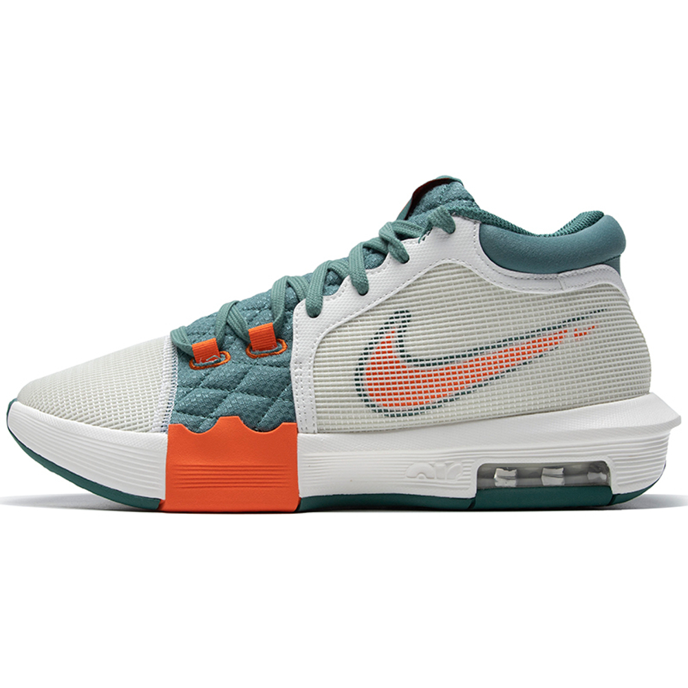 Кроссовки Nike
