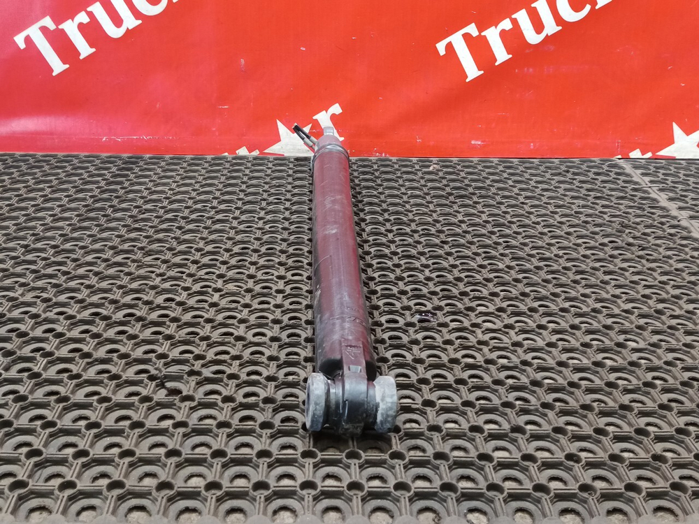 Цилиндр подъема кабины 2018г