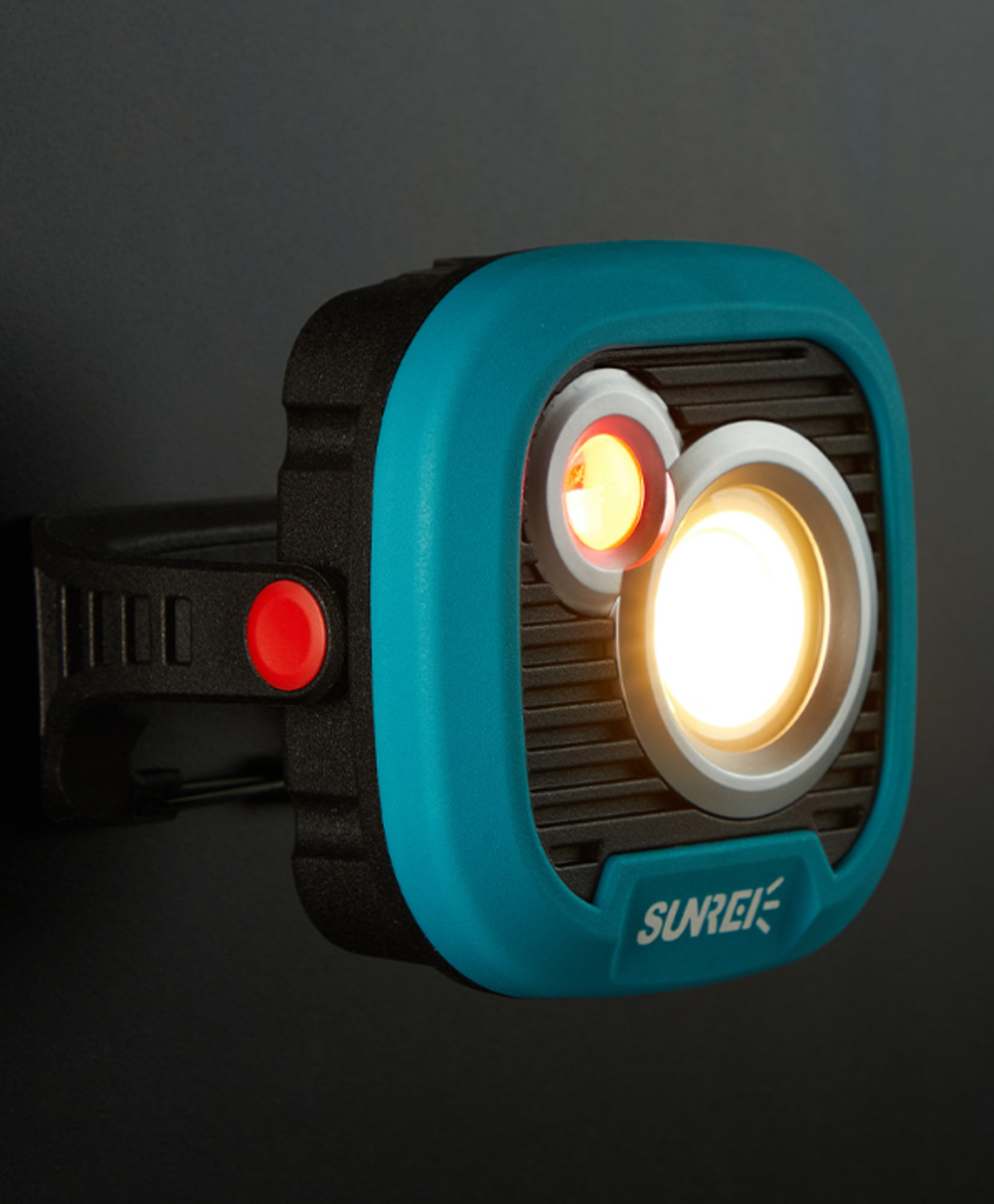 Кемпинговый фонарь на аккумуляторах SUNREI C1600