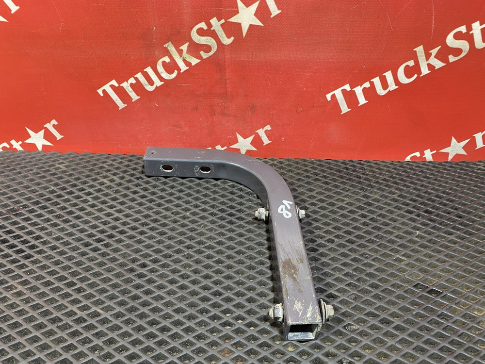 Кронштейн бачка омывателя