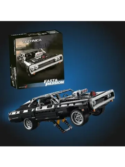 Конструктор Dodge Charger Доминика Торетто 1077 деталей 2338