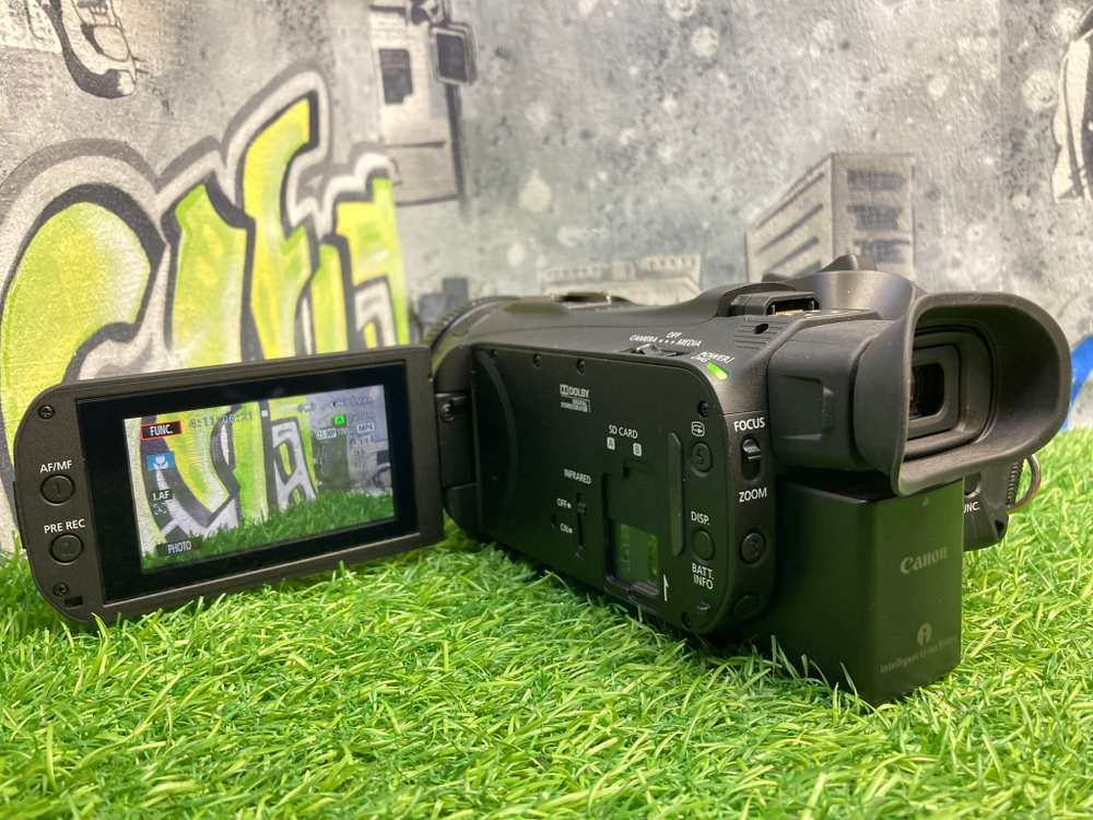 Canon XA11 Покупка/Продажа