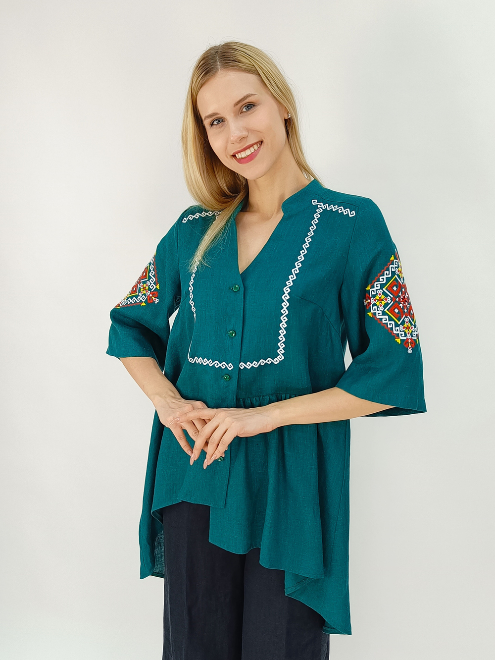 Блуза с чувашской вышивкой