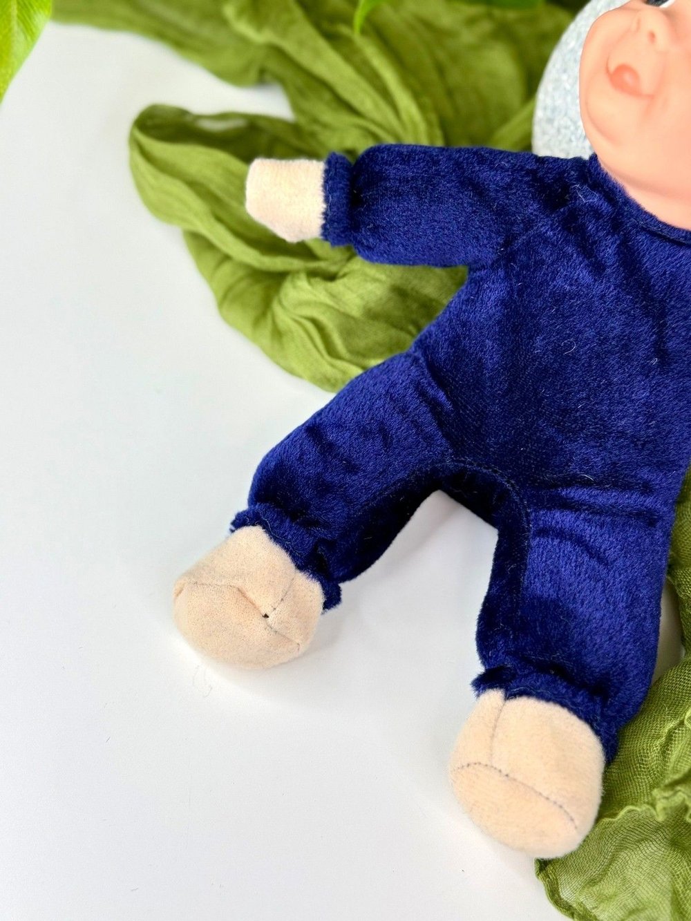 Кукла LAMAGIK мягконабивная 23см Caritas (304U1)