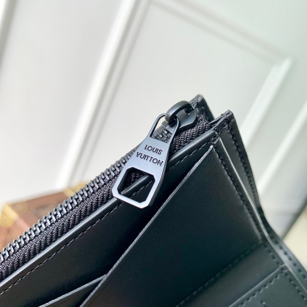 Louis Vuitton Victor Wallet