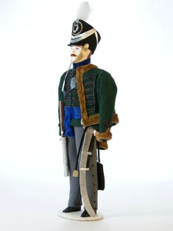 Кукла коллекционная Гусар российско-германского легиона
