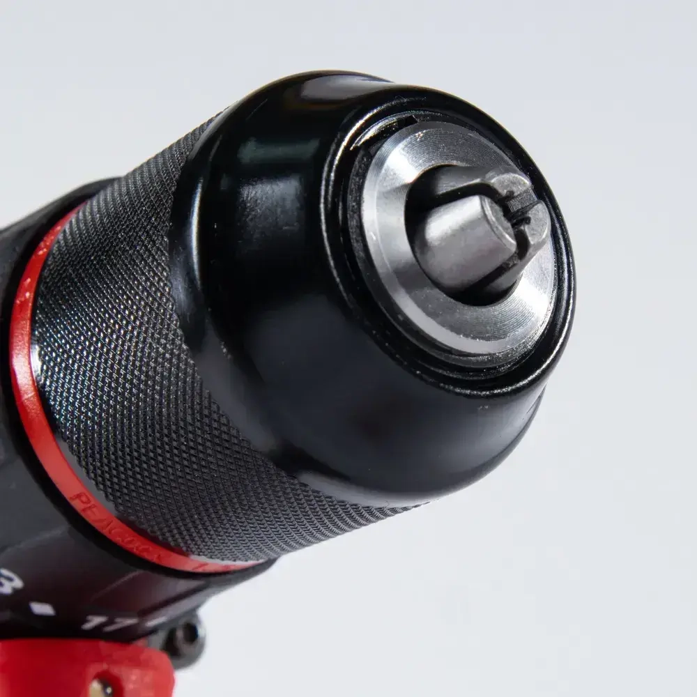 Milwaukee Дрель-шуруповерт, 18 В, 65 Нм, 2 АКБ