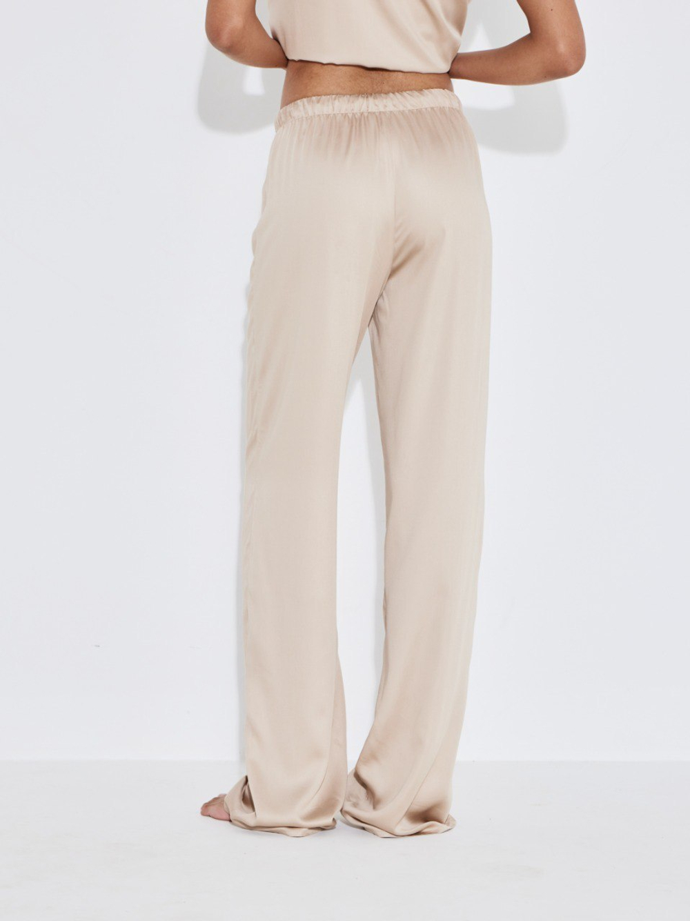 Брюки Aura Pants In Beige