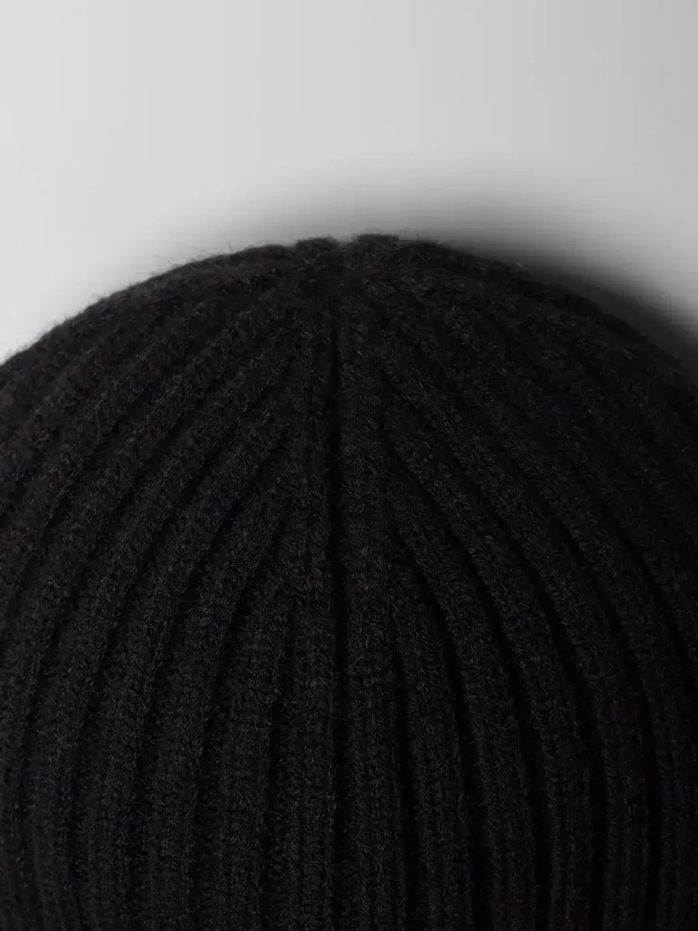 Шапка для девочки осенняя