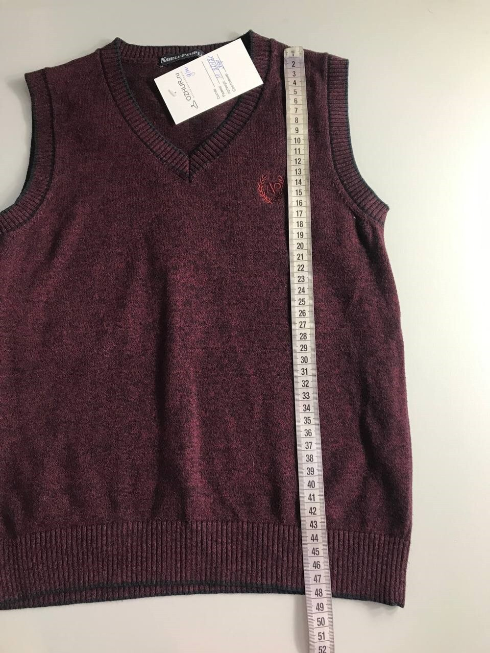 Жилетка Noble People вязаная, на 10 лет