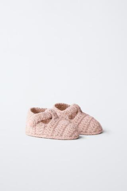 ZARA ПИНЕТКИ-БОСОНОЖКИ, РОЗОВЫЙ