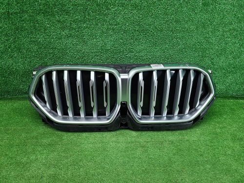 Решетка радиатора BMW X6 G06 (2019-2023)