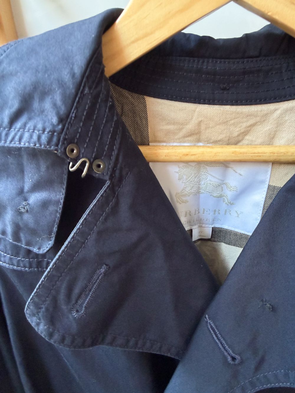 Плащ Burberry, 128