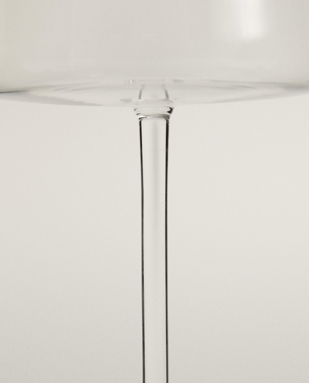 Zara Home бокал из стекла, цвет прозрачный, 23.4 см