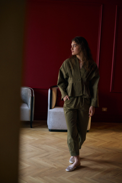 Костюм жакет с брюками