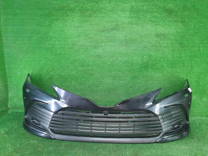 Бампер передний Toyota Camry xv70 (20-н.в) В сборе