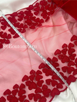 Кружево красное с вышитыми сердцами 260 мм