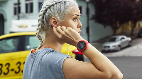 Пульсометр Polar M200 HR red