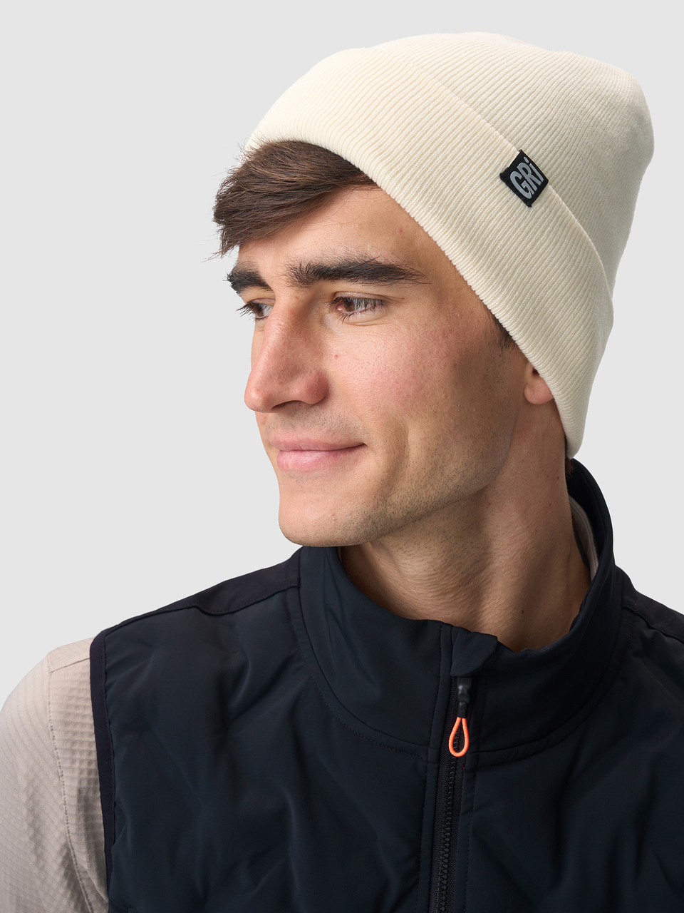 Шапка унисекс Норд кремовая