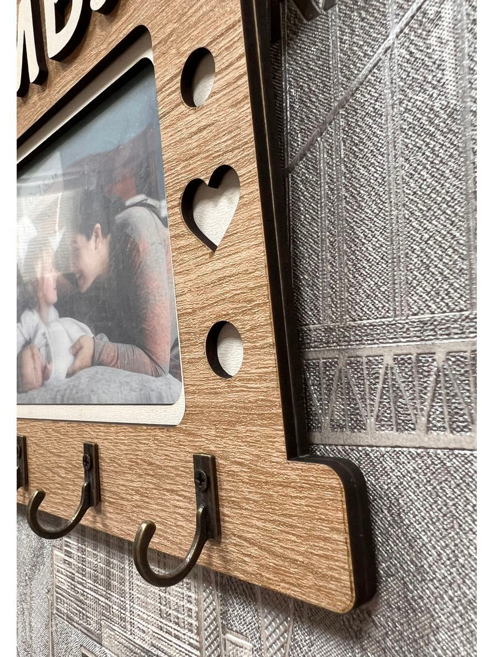 Ключница настенная "Семья"